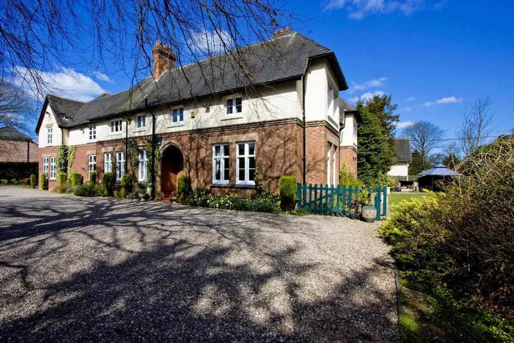 Heywood Hall Denstone Exteriör bild